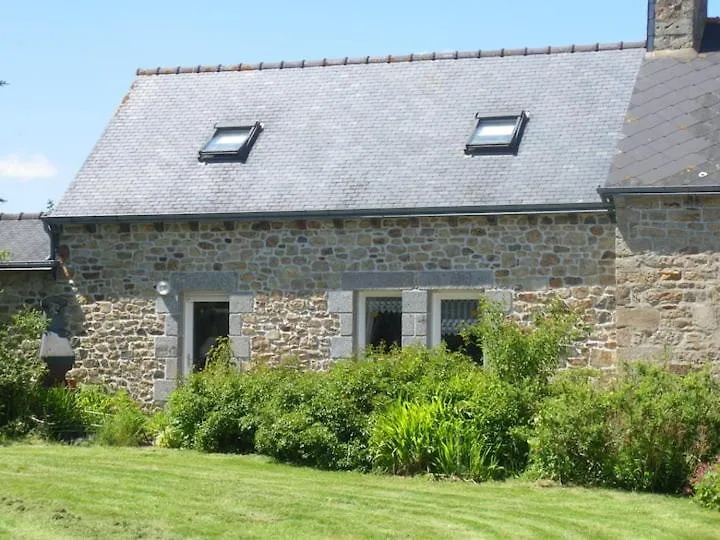 Domaine La Ville Suzanne Saint-Donan 0*,
